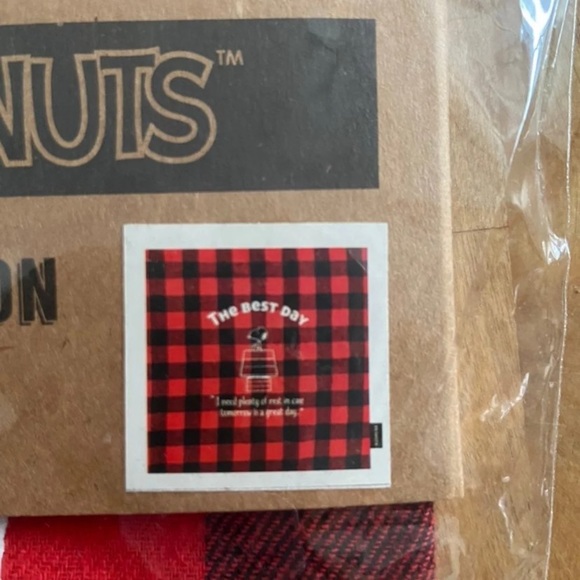 Snoopy cushion pillow cover new - Picture 2 of 3